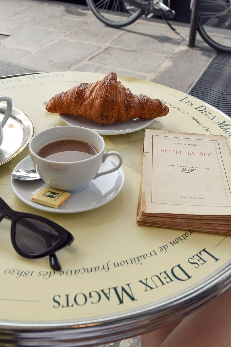 French Café Culture & Tea Moments